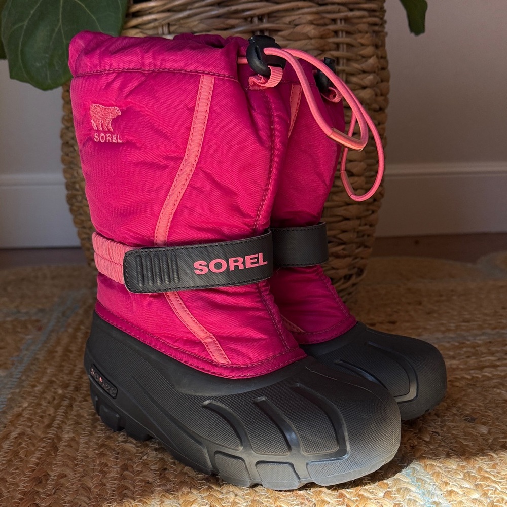 Sorel Fuchsia Snow Boots